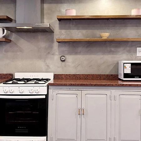 Duplex Mendoza Con Chochera Techada Eksteriør billede